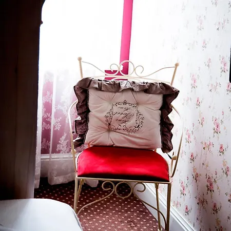 Couette-café Dwor Zlotopolska Dolina Mansion House
