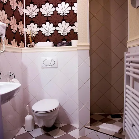 Dwor Zlotopolska Dolina Mansion House 4* Trębki