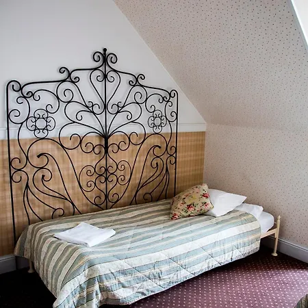 Dwor Zlotopolska Dolina Mansion House Couette-café Trębki