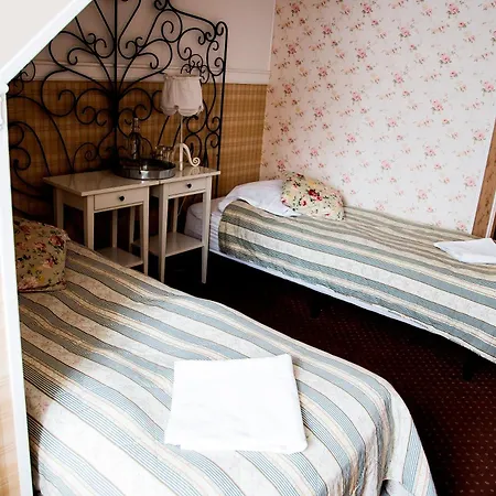 Dwór Złotopolska Dolina Mansion House 3*