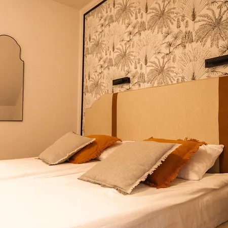 Frühstückspension Dwor Zlotopolska Dolina Modlin Airport 4*