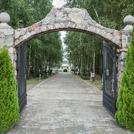 Dwor Zlotopolska Dolina Mansion House Frühstückspension