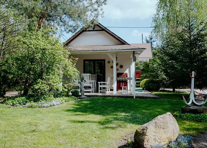 Dwor Zlotopolska Dolina Mansion House Bed & Breakfast